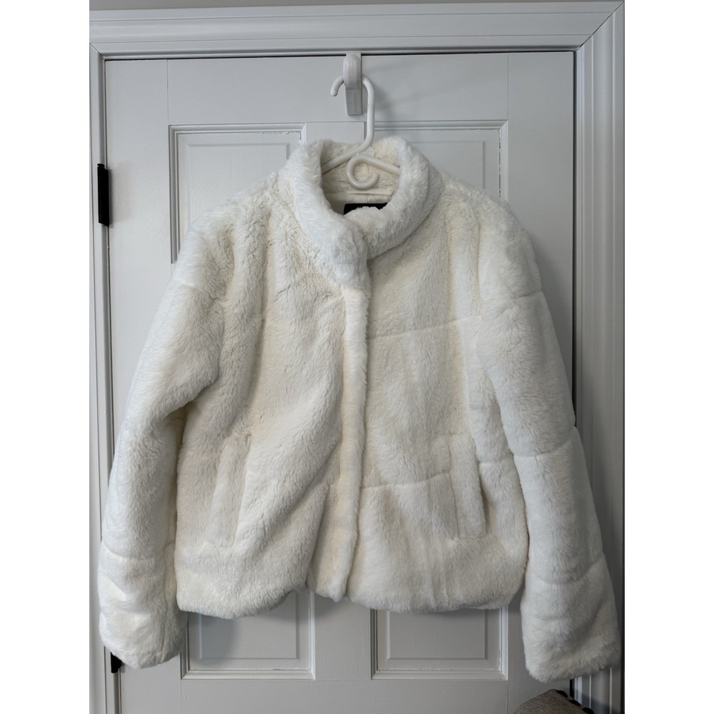 Ambiance Outerwear Womens White Fluffy Faux Fur Zip Coat Jacket Size M